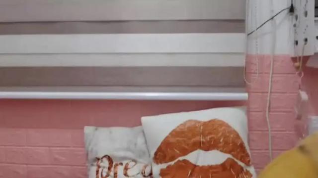 Thumbnail 2, xxkryzelxx's Stream at Chaturbate, 18 months ago