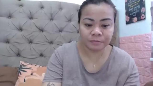 Image 10 of xxkryzelxx Stream on Chaturbate on 17 months ago