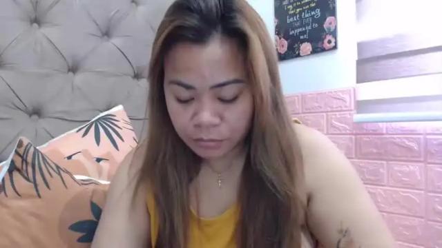 Image 6 of xxkryzelxx Stream on Chaturbate on 16 months ago