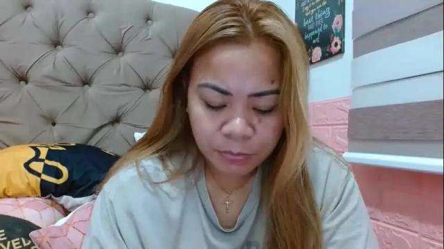 Image 12 of xxkryzelxx Stream on Chaturbate on 1 month ago
