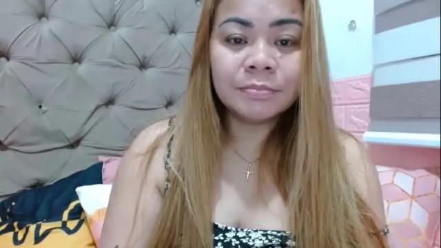 Image 4 of xxkryzelxx Stream on Chaturbate on 13 days ago