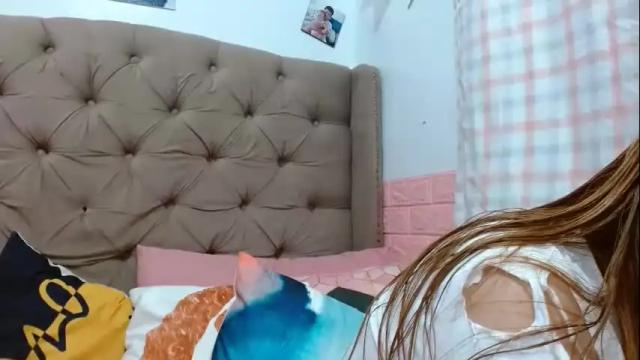 Image 6 of xxkryzelxx Stream on Chaturbate on 8 days ago