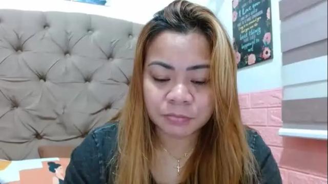 Image 6 of xxkryzelxx Stream on Chaturbate on 1 month ago