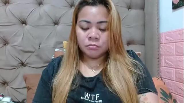 Image 7 of xxkryzelxx Stream on Chaturbate on 1 month ago