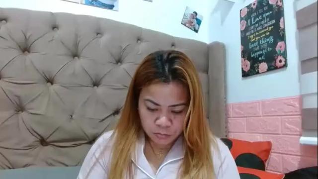 Image 12 of xxkryzelxx Stream on Chaturbate on 23 days ago