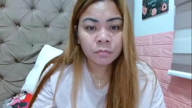 Image 3 of xxkryzelxx Stream on Chaturbate on 11 days ago
