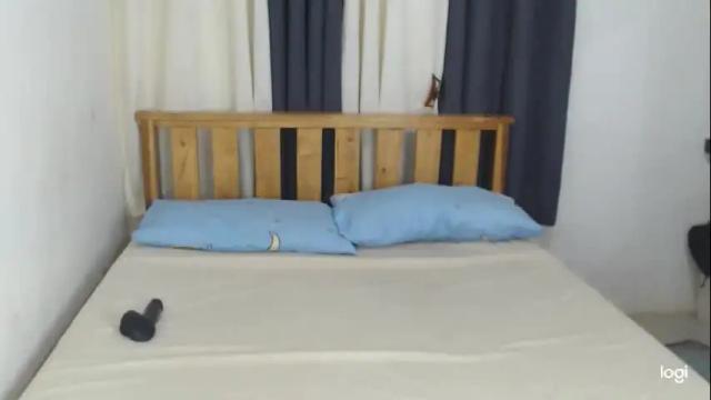 Thumbnail 1, xxlady_yvexx's Stream at Chaturbate, 19 months ago