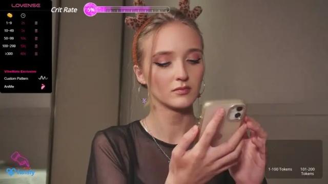 Image 11 of xxlika Stream on Chaturbate on 18 months ago