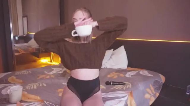 Image 10 of xxlika Stream on Chaturbate on 14 months ago