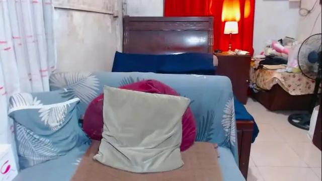 Thumbnail 3, xxmiranda_greyxx's Stream at Chaturbate, 2 months ago