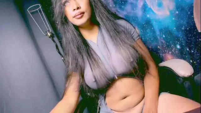 Image 12 of xxsexyandhotxx Stream on Chaturbate on 1 month ago