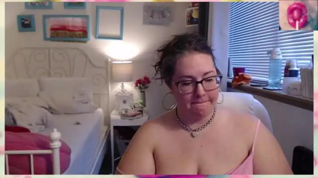 Thumbnail 2, xxstrawberryjanexx's Stream at Chaturbate, 12 months ago