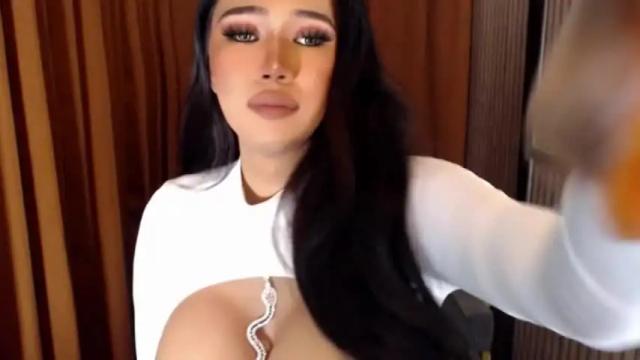 Image 4 of xxtastefullayeshaxx Stream on Chaturbate on 13 months ago