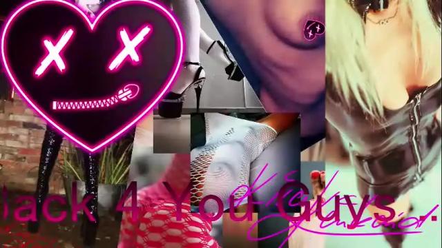 Image 12 of xxx_kira_kinkaid_xxx Stream on Chaturbate on 25 days ago