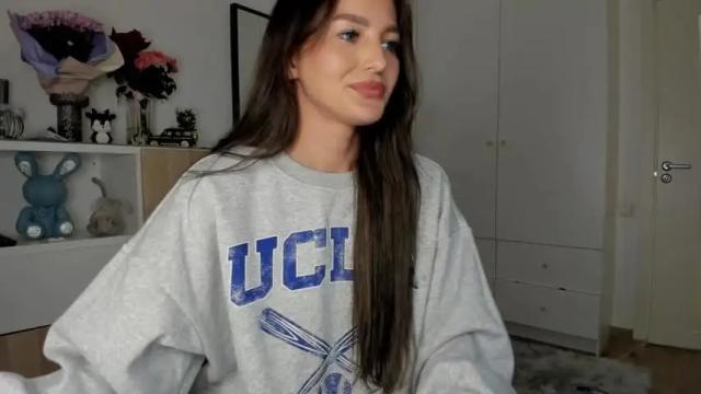 Image 8 of xxx_leila Stream on Chaturbate on 13 months ago