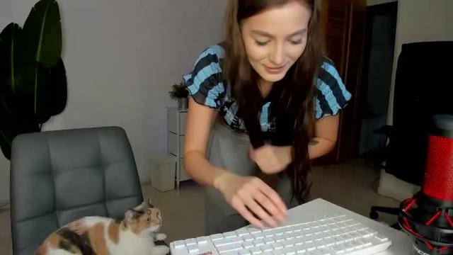 Image 8 of xxx_leila Stream on Chaturbate on 16 days ago