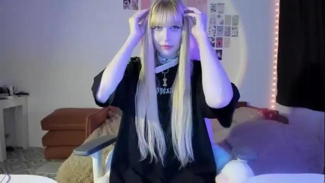 Image 3 of xxx_pretty_xxx Stream on Chaturbate on 1 month ago