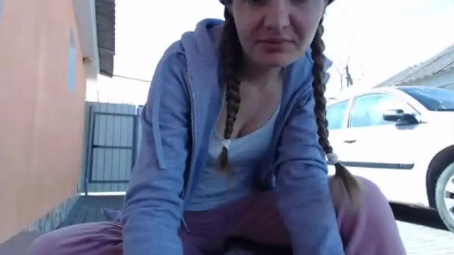 Image 12 of xxxariell_sky_1 Stream on Chaturbate on 12 months ago