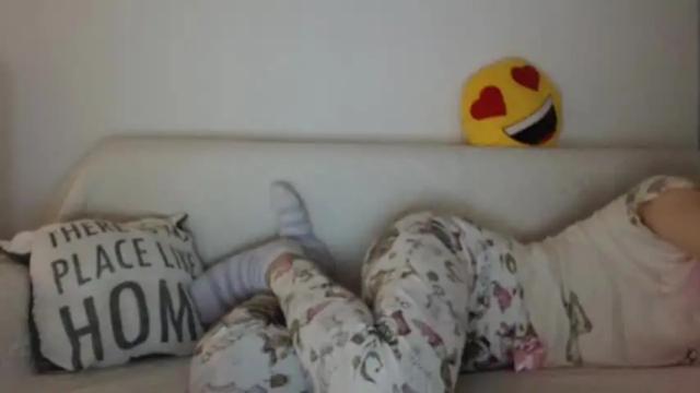 Image 4 of xxxariell_sky_1 Stream on Chaturbate on 12 months ago