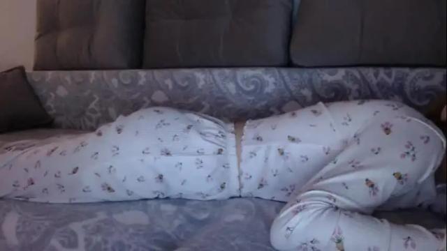 Image 4 of xxxariell_sky_1 Stream on Chaturbate on 1 month ago