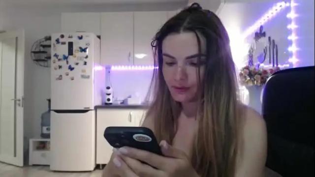 Thumbnail 2, xxxariell_sky_1's Stream at Chaturbate, 25 days ago