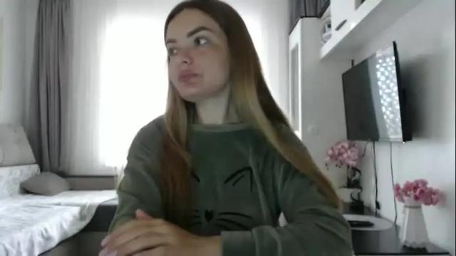 Image 12 of xxxariell_sky_1 Stream on Chaturbate on 25 days ago