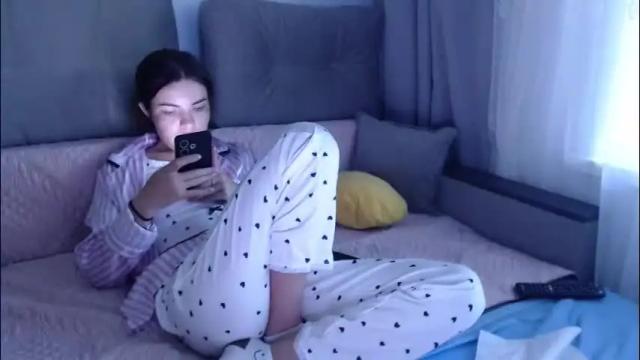 Image 4 of xxxariell_sky_1 Stream on Chaturbate on 1 month ago