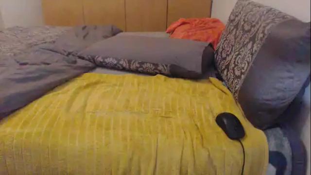 Image 2 of xxxbustybabe27x Stream on Chaturbate on 1 month ago