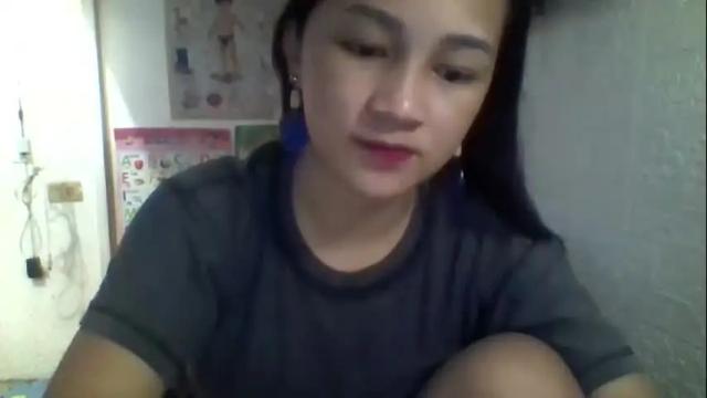 Image 3 of xxxiamyoursxx Stream on Chaturbate on 22 months ago