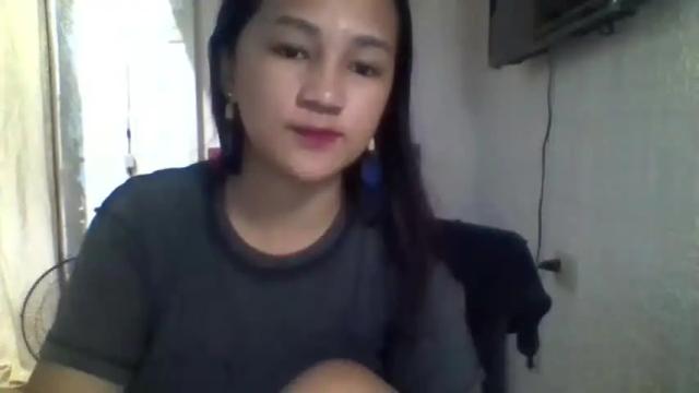 Image 8 of xxxiamyoursxx Stream on Chaturbate on 19 months ago