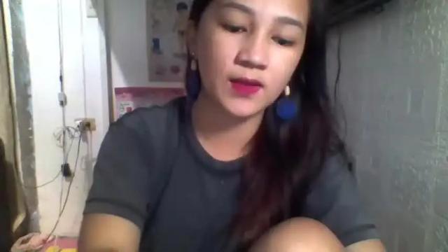Image 10 of xxxiamyoursxx Stream on Chaturbate on 19 months ago