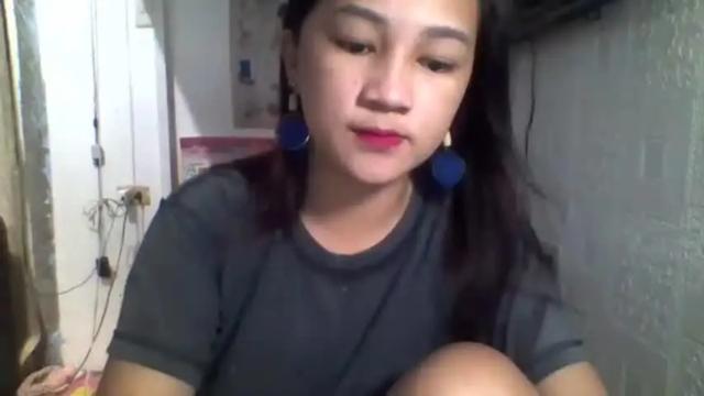 Image 2 of xxxiamyoursxx Stream on Chaturbate on 19 months ago