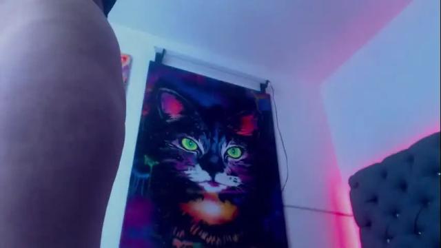 Image 12 of xxxmiasexyyhotttxxx Stream on Chaturbate on 29 days ago