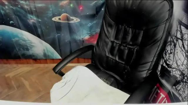 Image 4 of xxxnewlywedsxxx Stream on Chaturbate on 15 days ago