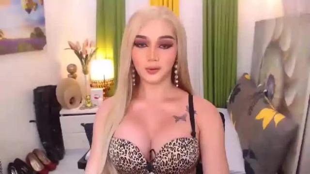 Image 10 of xxxpassionatearcixxx Stream on Chaturbate on 14 months ago