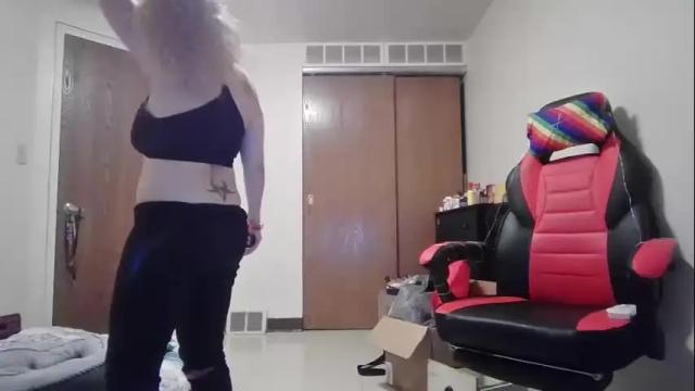 Image 6 of xxxpixiefeet85 Stream on Chaturbate on 7 days ago