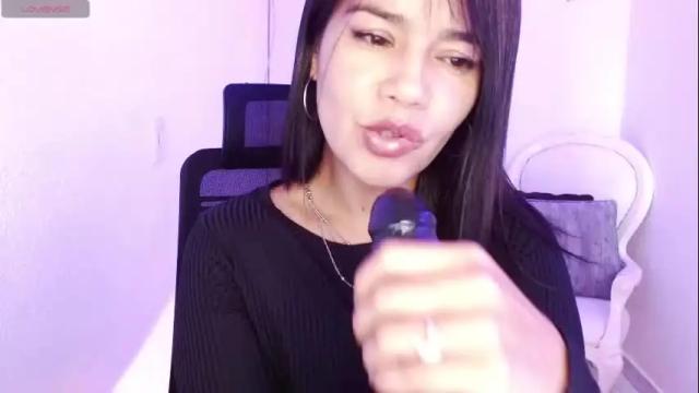 Thumbnail 3, xxxsweetandhornyxxx's Stream at Chaturbate, 1 month ago