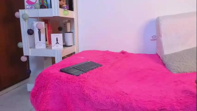 Image 6 of xxxtatianabustyxxx Stream on Chaturbate on 15 days ago