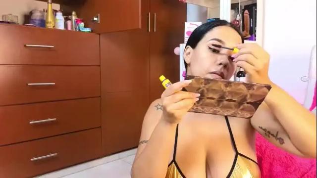 Image 6 of xxxtatianabustyxxx Stream on Chaturbate on 1 month ago