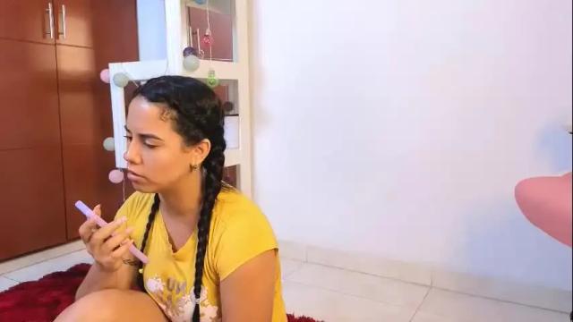 Image 7 of xxxtatianabustyxxx Stream on Chaturbate on 1 month ago