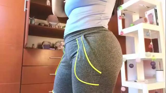 Image 3 of xxxtatianabustyxxx Stream on Chaturbate on 22 days ago