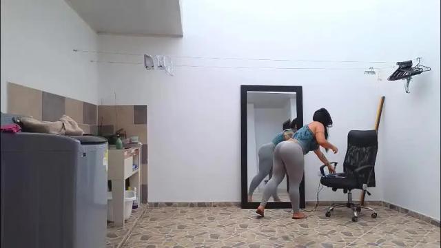 Image 6 of xxxtatianabustyxxx Stream on Chaturbate on 1 month ago