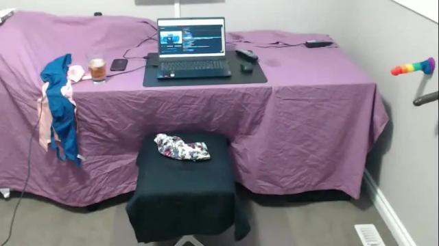 Image 10 of xxxxbrad Stream on Chaturbate on 4 months ago