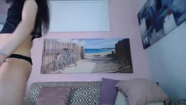 Image 11 of xxyungirl Stream on Chaturbate on 20 months ago