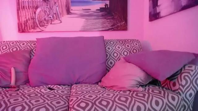 Thumbnail 1, xxyungirl's Stream at Chaturbate, 19 months ago