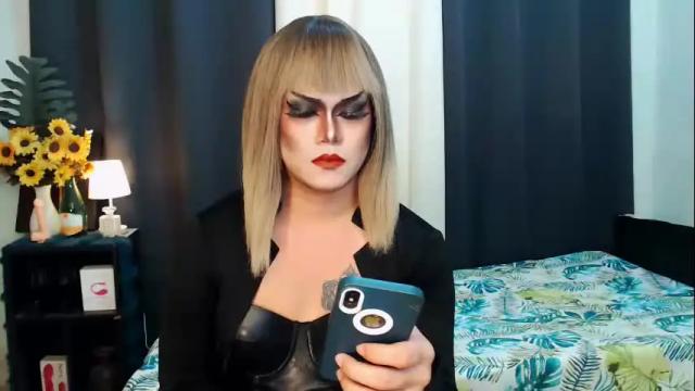 Image 11 of xyournightmarequeenx Stream on Chaturbate on 28 days ago