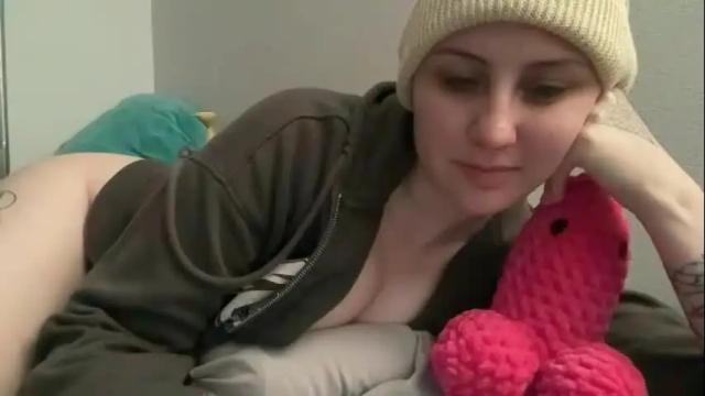 Image 2 of y0uvebeenjinxed Stream on Chaturbate on 2 months ago
