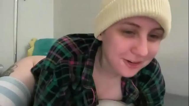 Image 6 of y0uvebeenjinxed Stream on Chaturbate on 1 month ago