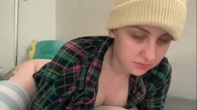 Image 8 of y0uvebeenjinxed Stream on Chaturbate on 1 month ago