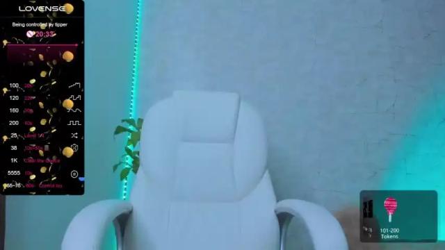 Image 10 of yaann1 Stream on Chaturbate on 19 months ago